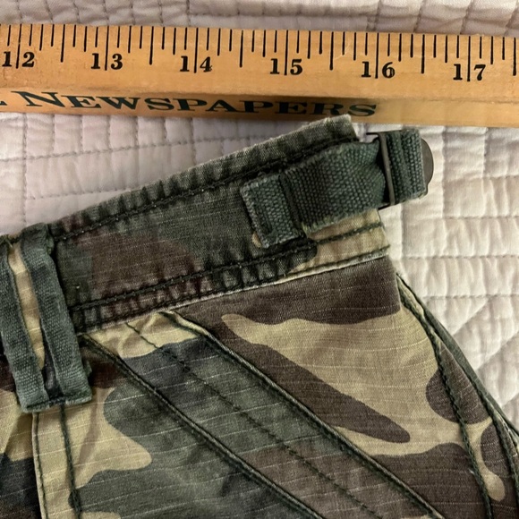 DA NANG shorts camo camouflage corduroy LA NWOT DANANG Y2K - Picture 9 of 9